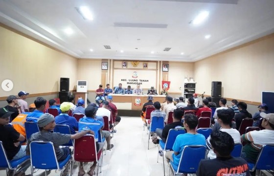 Sekcam Ujung Tanah Pimpin Rakor Bahas Kebersihan